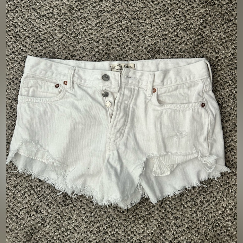 Free people white Jean shorts!